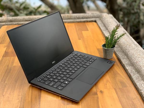 Cấu hình Laptop Dell XPS